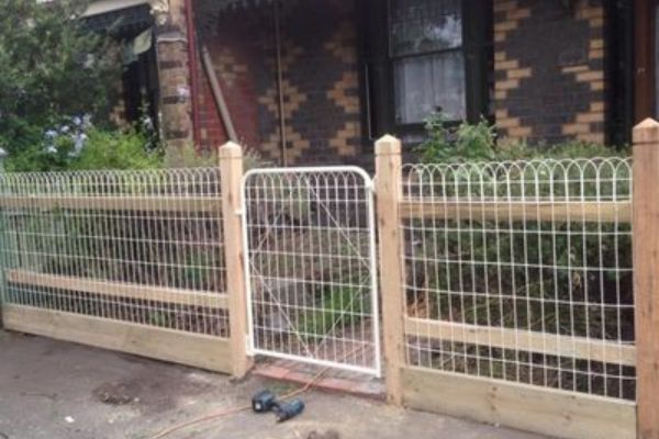 hampton park tubular fences and gates