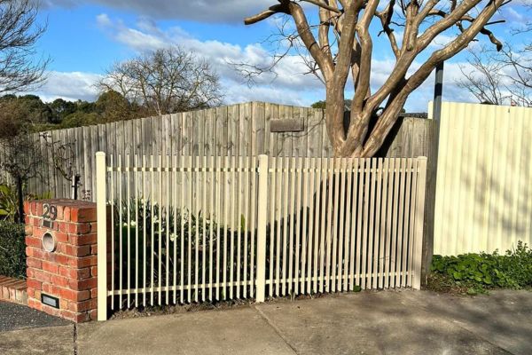 side fence installed in Melbourne